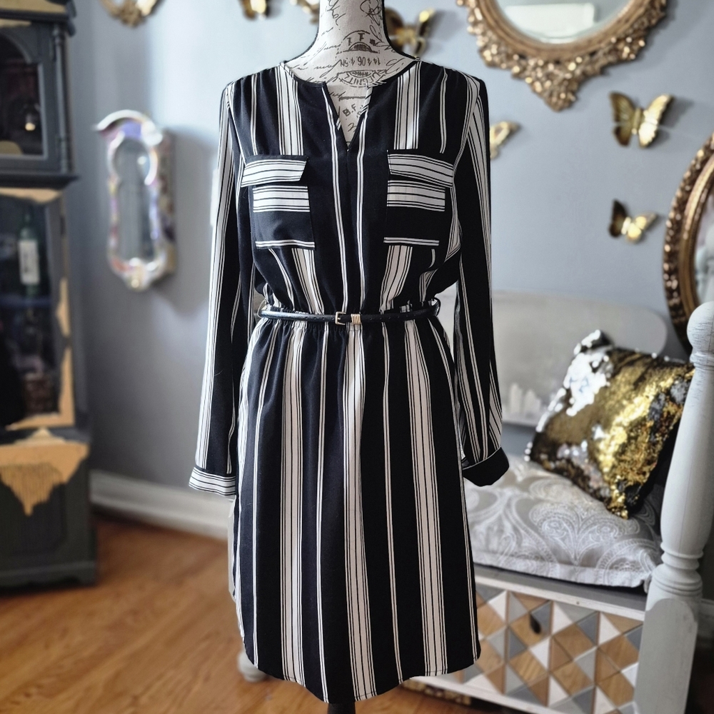 Mossimo Supply Co. Y2K Vintage Black and White Long Sleeve Dress XS
